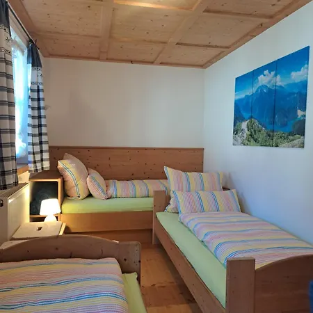 Schwarzenberger Apartment *